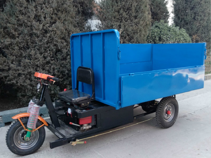 侧门折叠垃圾车