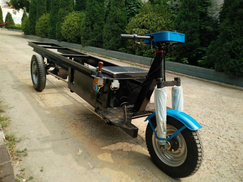 电动水坯车