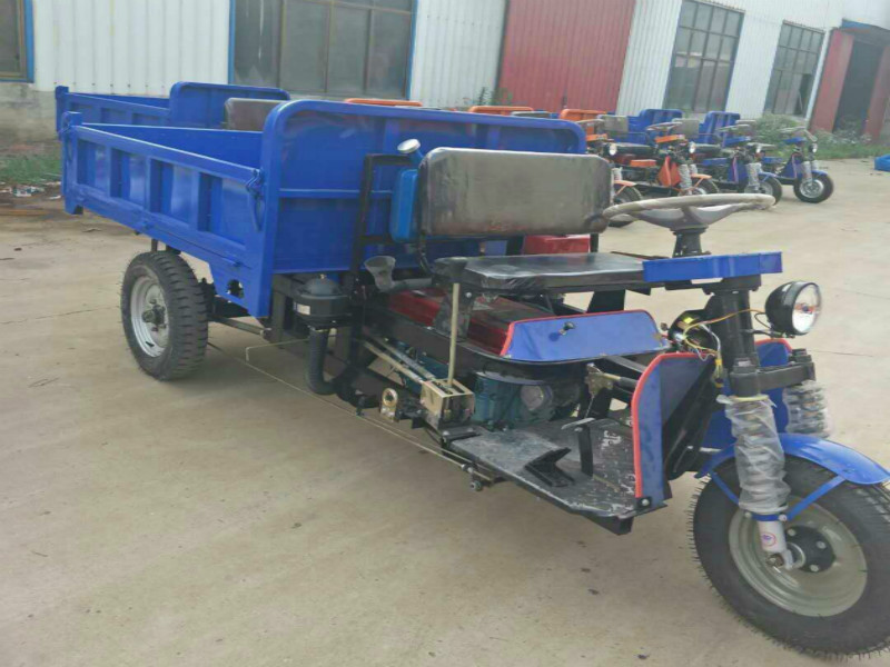 1吨柴油三轮车